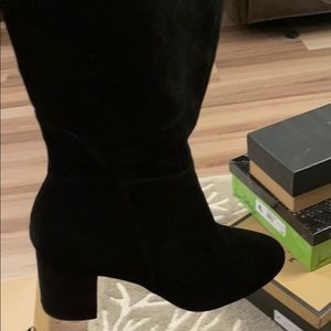 Brand new Black sued boots